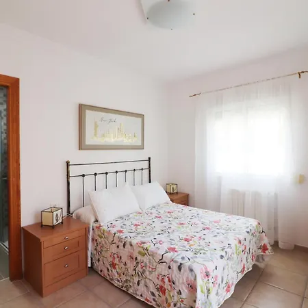 Lormar Spainsunrentals نيرخا